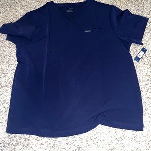 Brand new Jaanuu Men’s scrubs. 4 tops. 2 joggers.